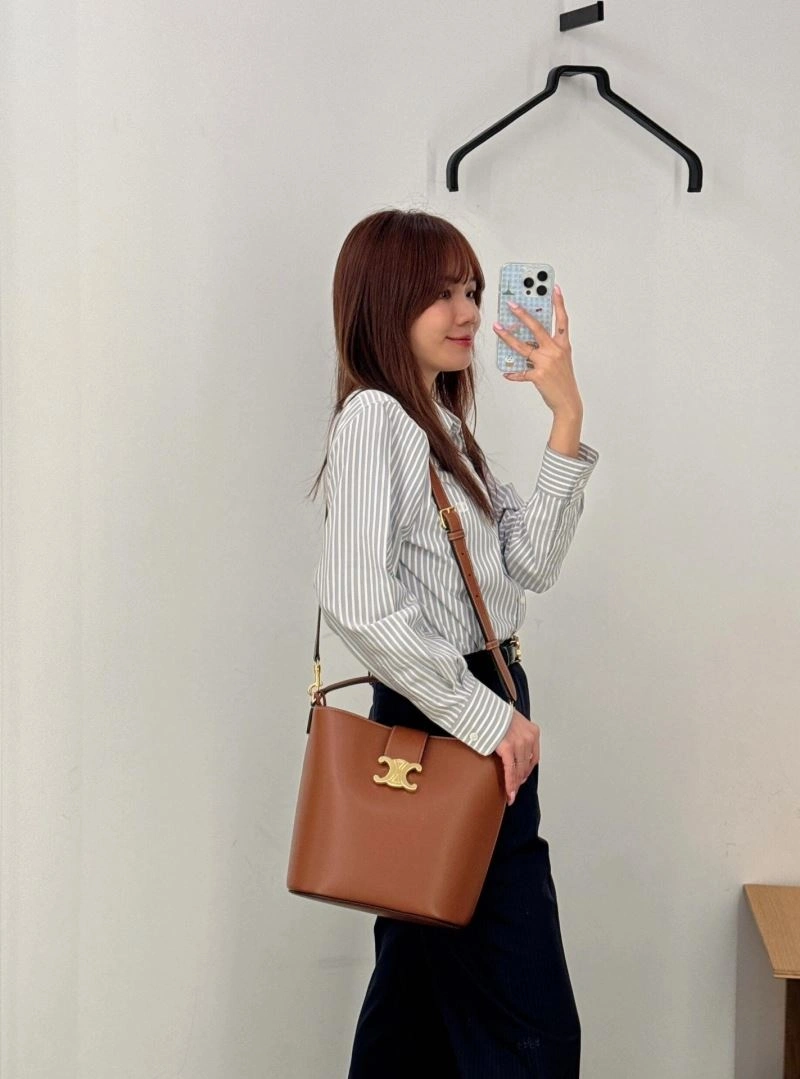 Unisex Celine Bucket Bags 94469
