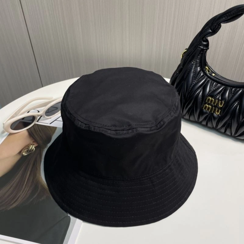 Celine Caps EyeCatching 260435