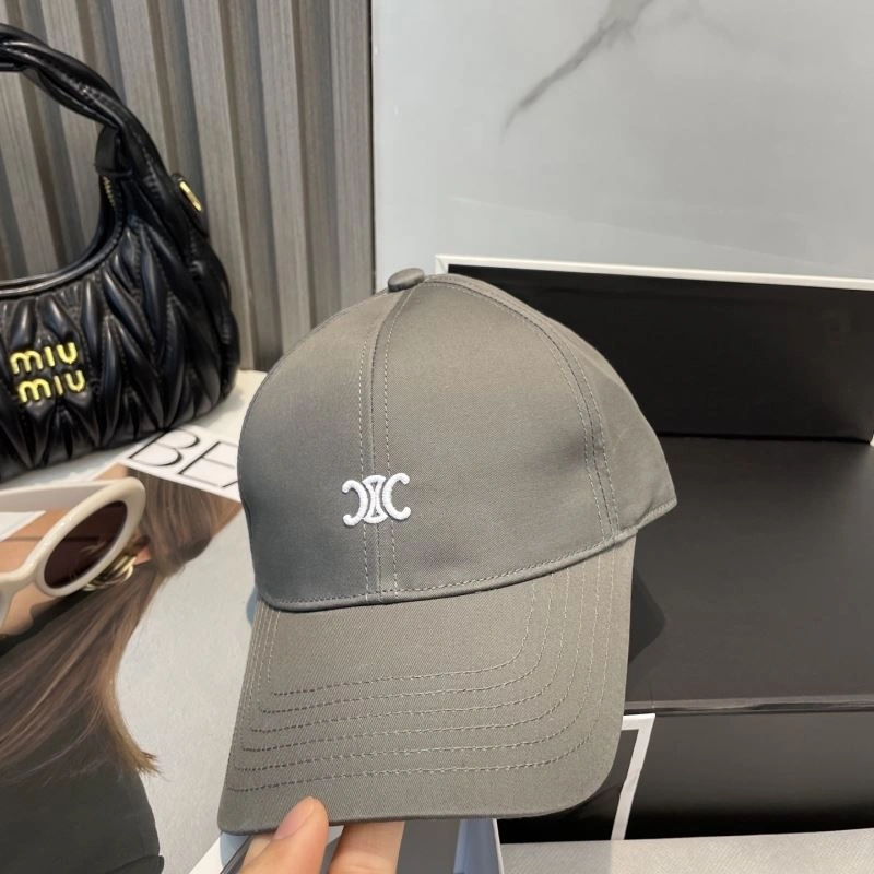 WeatherProof Celine Caps 260402