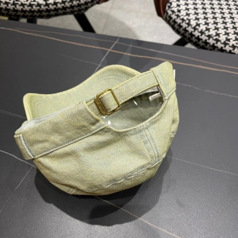 Celine Caps Cozy 260380