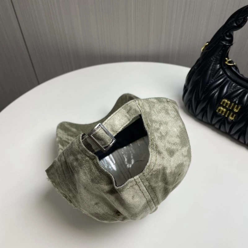 OdorResistant Celine Caps 260337