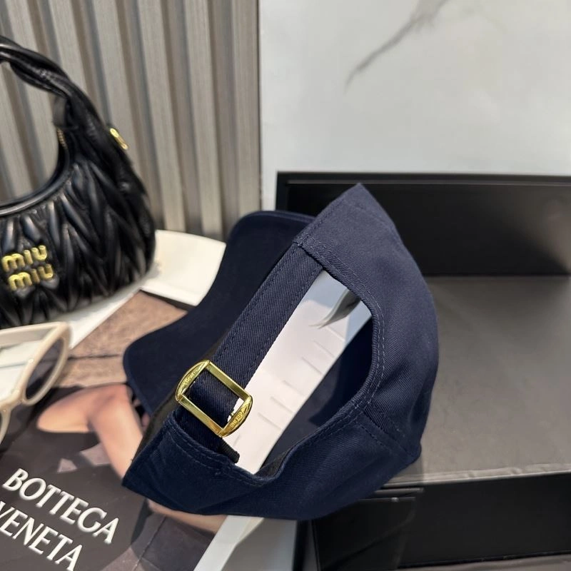 Celine Caps Minimalist 260212