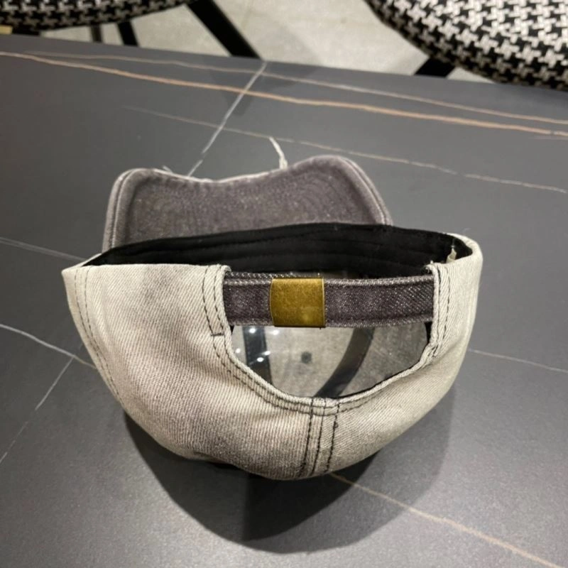 Compact Celine Caps 260208