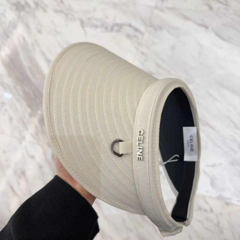 Trendsetting Celine Caps 260182