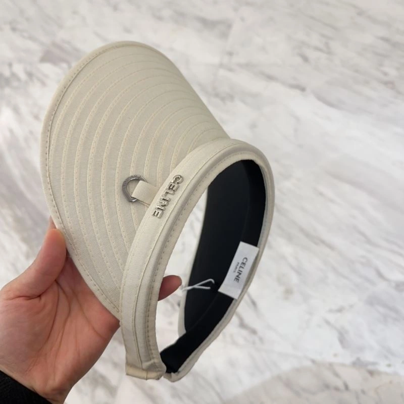 Trendsetting Celine Caps 260182