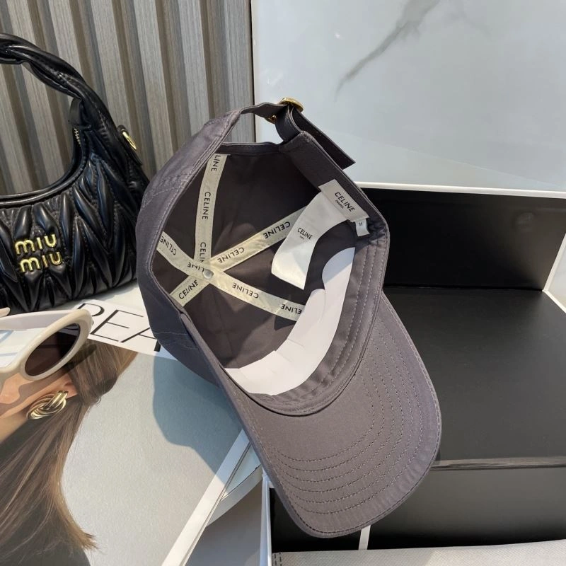 Celine Caps Lightweight 260187