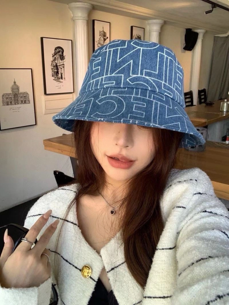 OdorResistant Celine Caps 262495