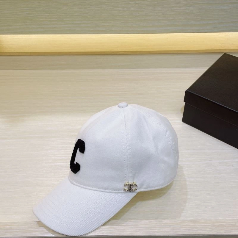 Comfortable Celine Caps 262452