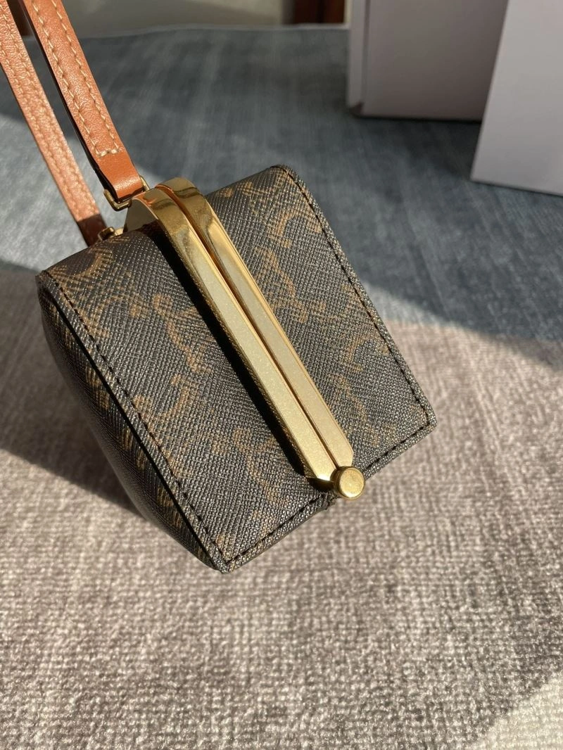 Celine Cosmetic Bags SoftTouch 67480