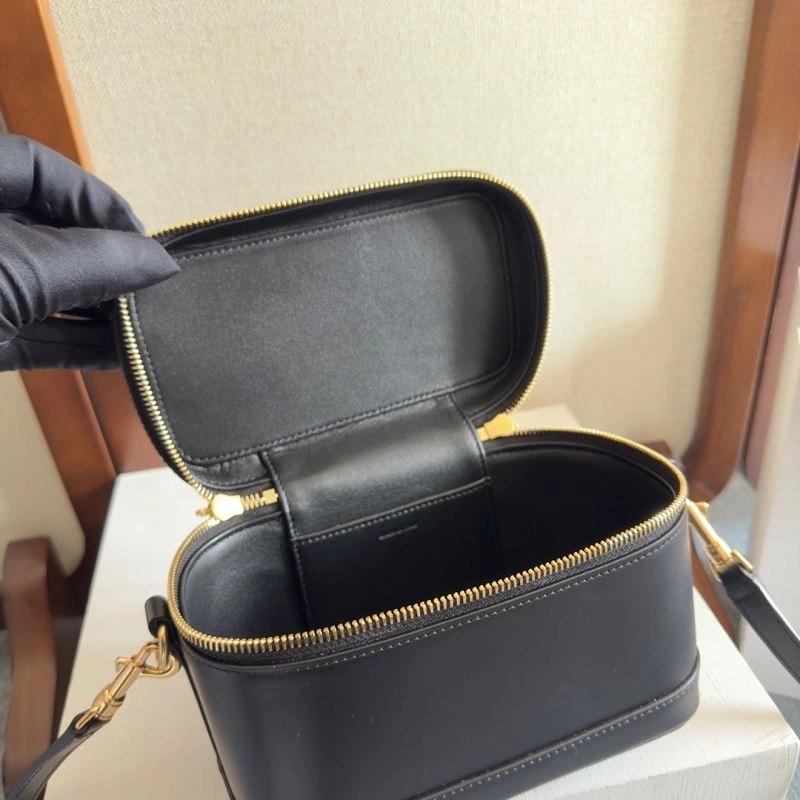 WrinkleFree Celine Cosmetic Bags 60608