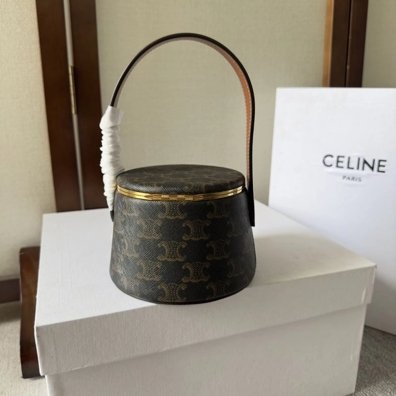 Modern Celine Cosmetic Bags 60561