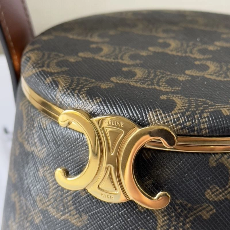 Modern Celine Cosmetic Bags 60561