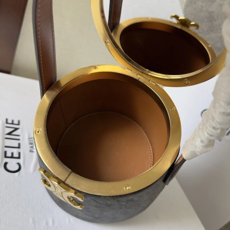 Modern Celine Cosmetic Bags 60561