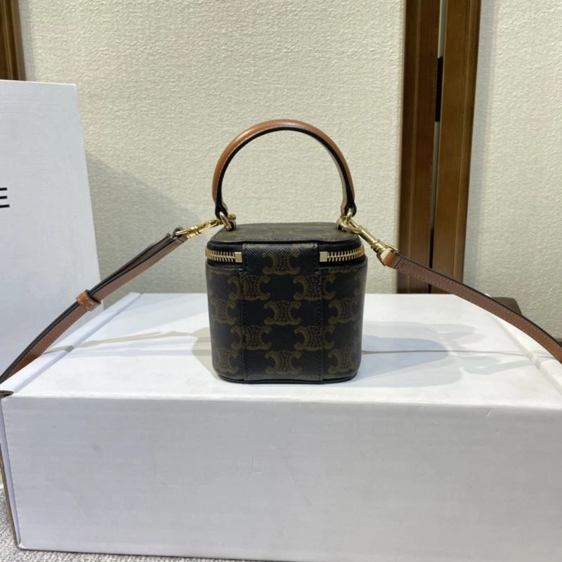 Celine Cosmetic Bags Versatile 60565