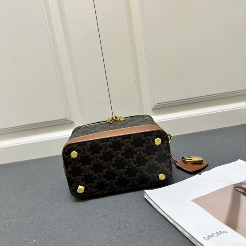 Celine Cosmetic Bags Premium 84523