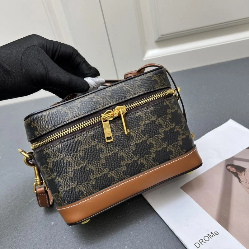 Celine Cosmetic Bags Premium 84523