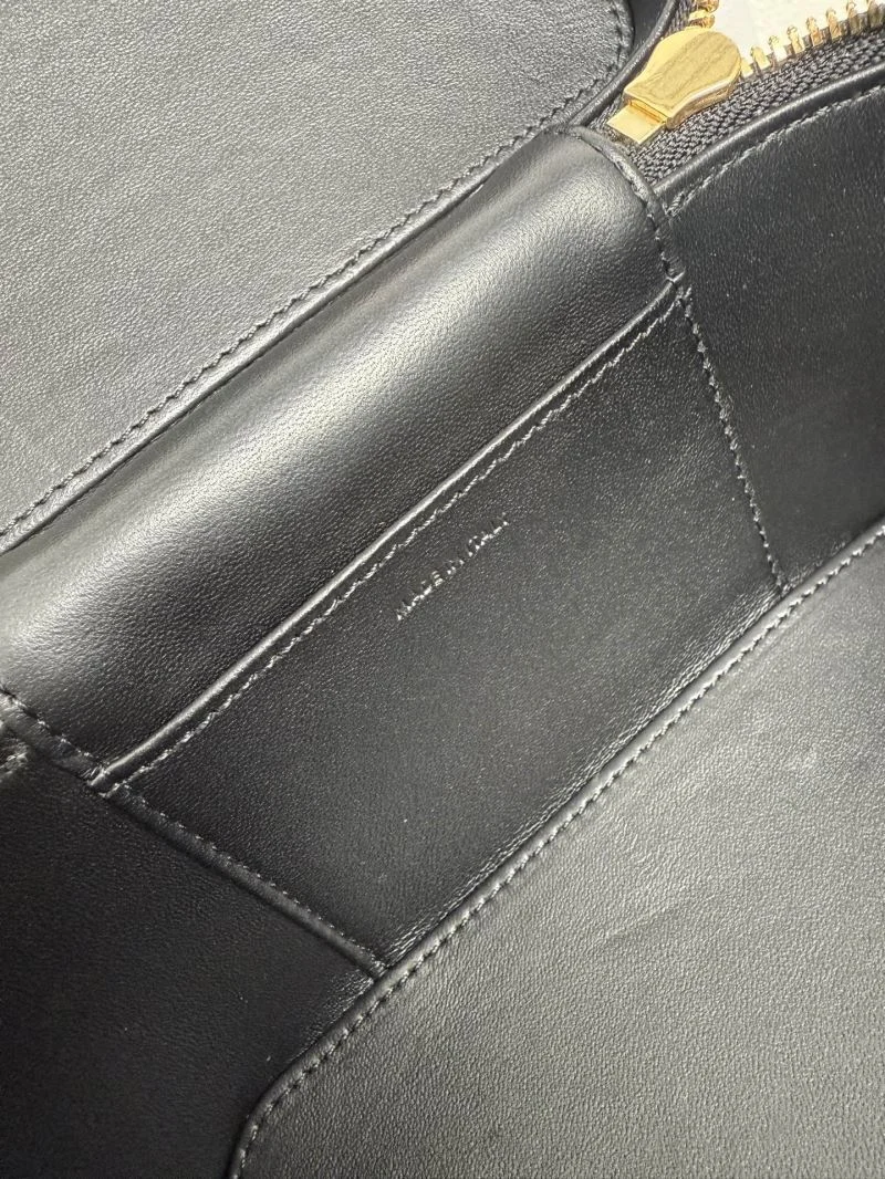 Fashionable Celine Cosmetic Bags 51649