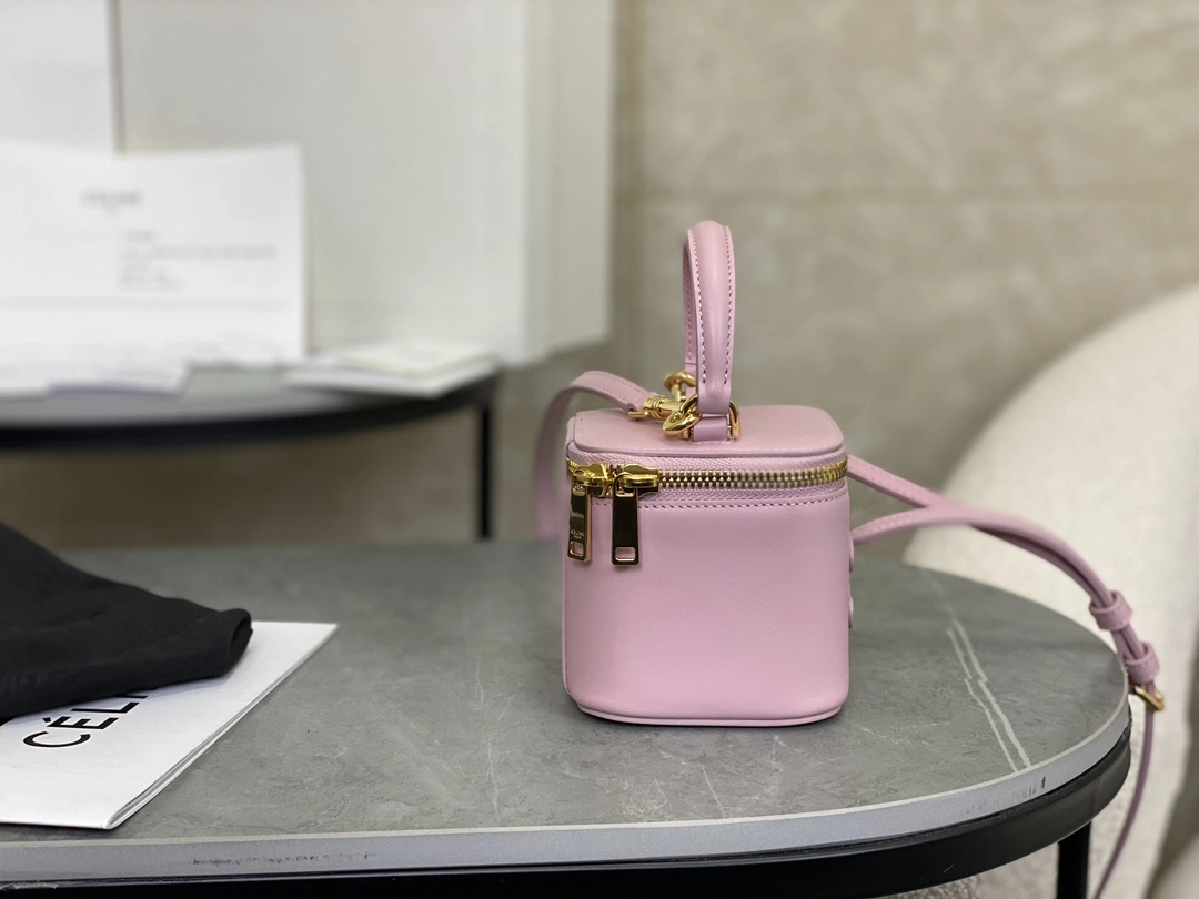 HighPerformance Celine Cosmetic Bags 94710