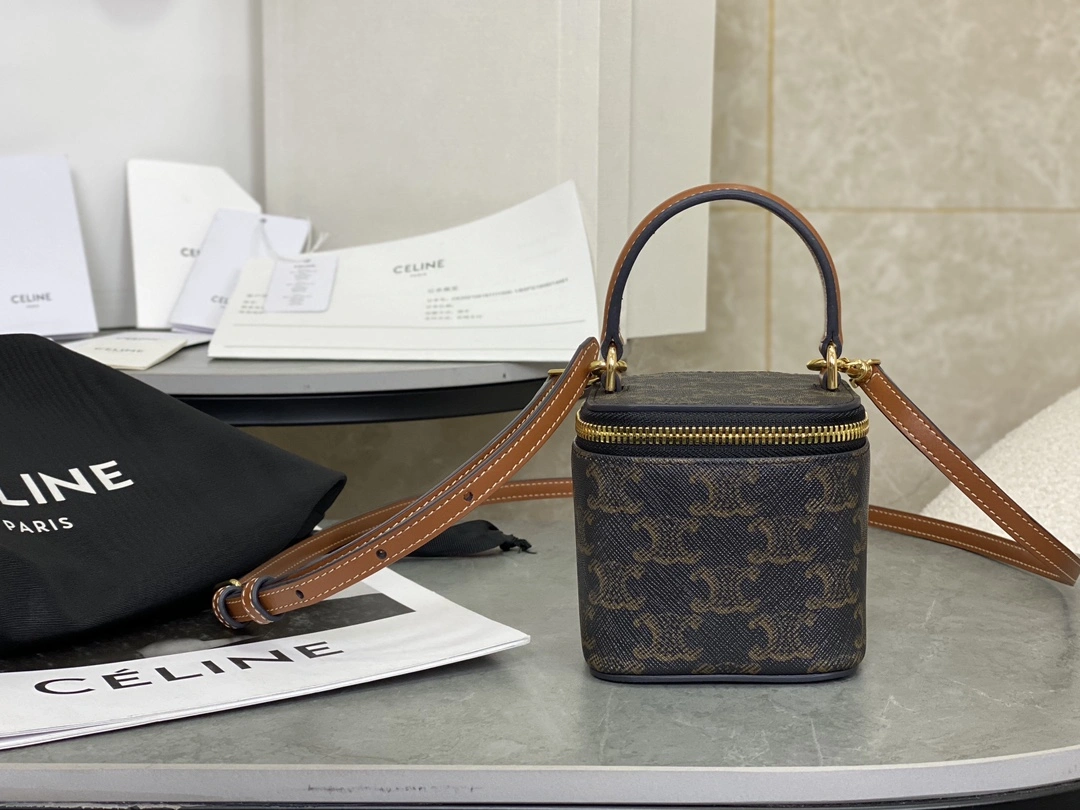 Celine Cosmetic Bags Functional 94667