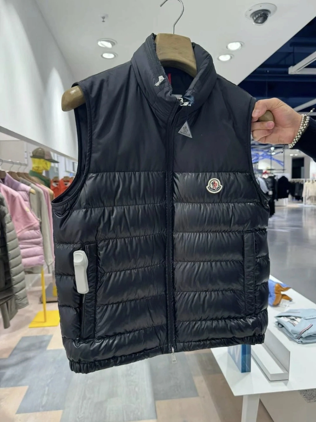 Vibrant Celine Down Jackets 107557