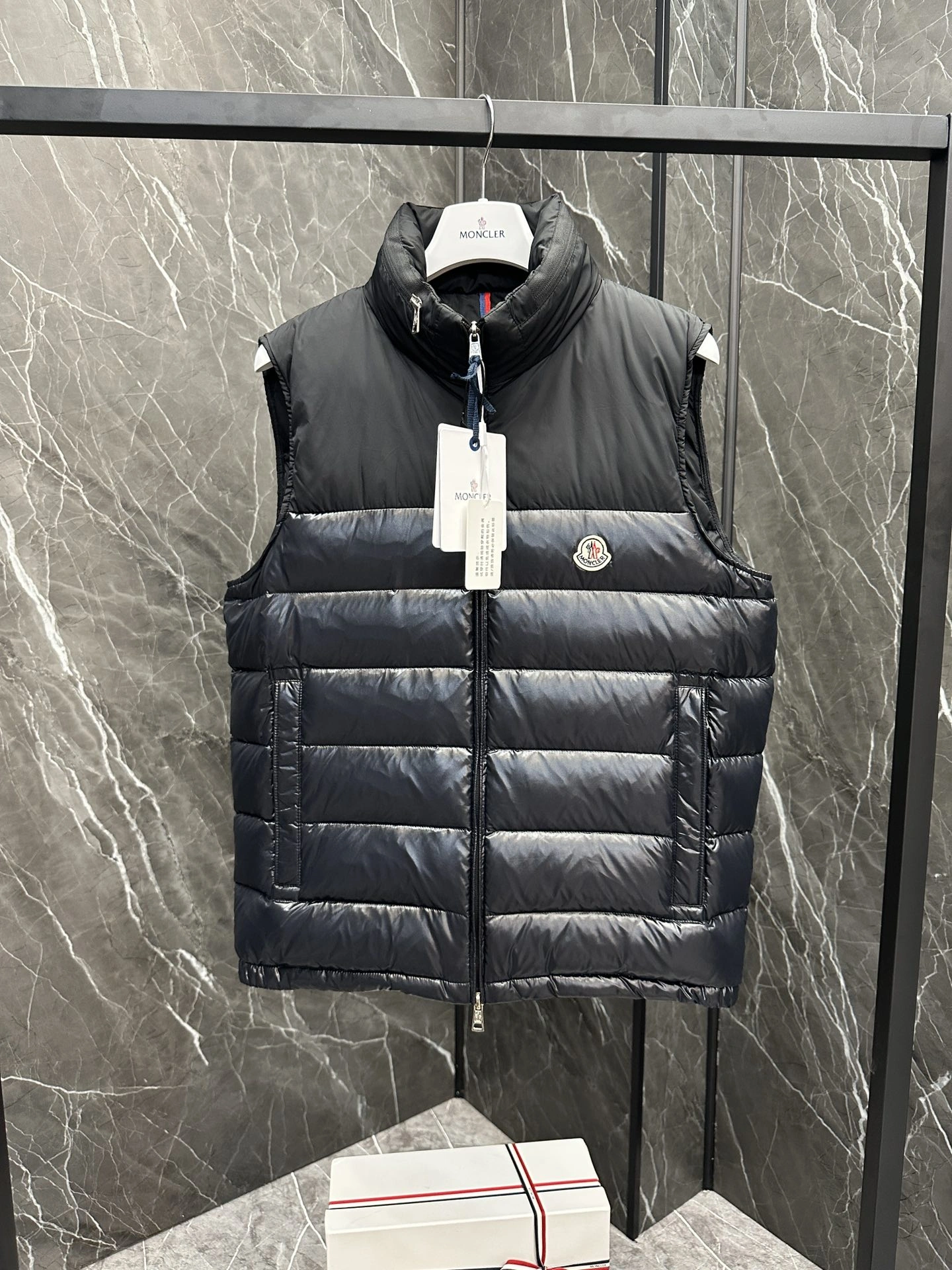 WaterResistant Celine Down Jackets 107558