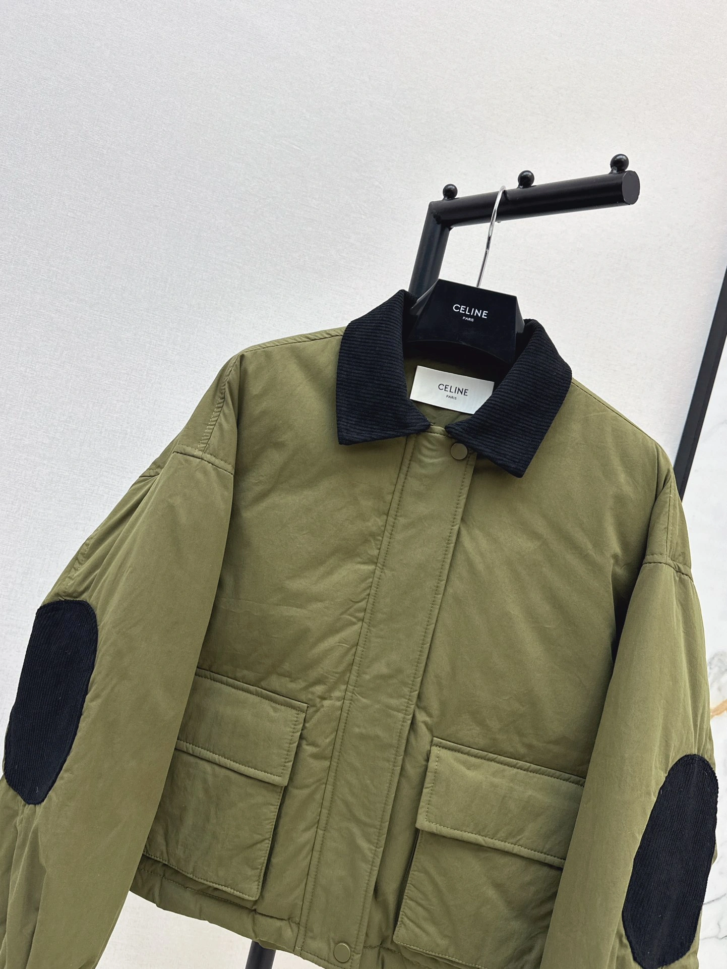 Celine Down Jackets Durable 107544