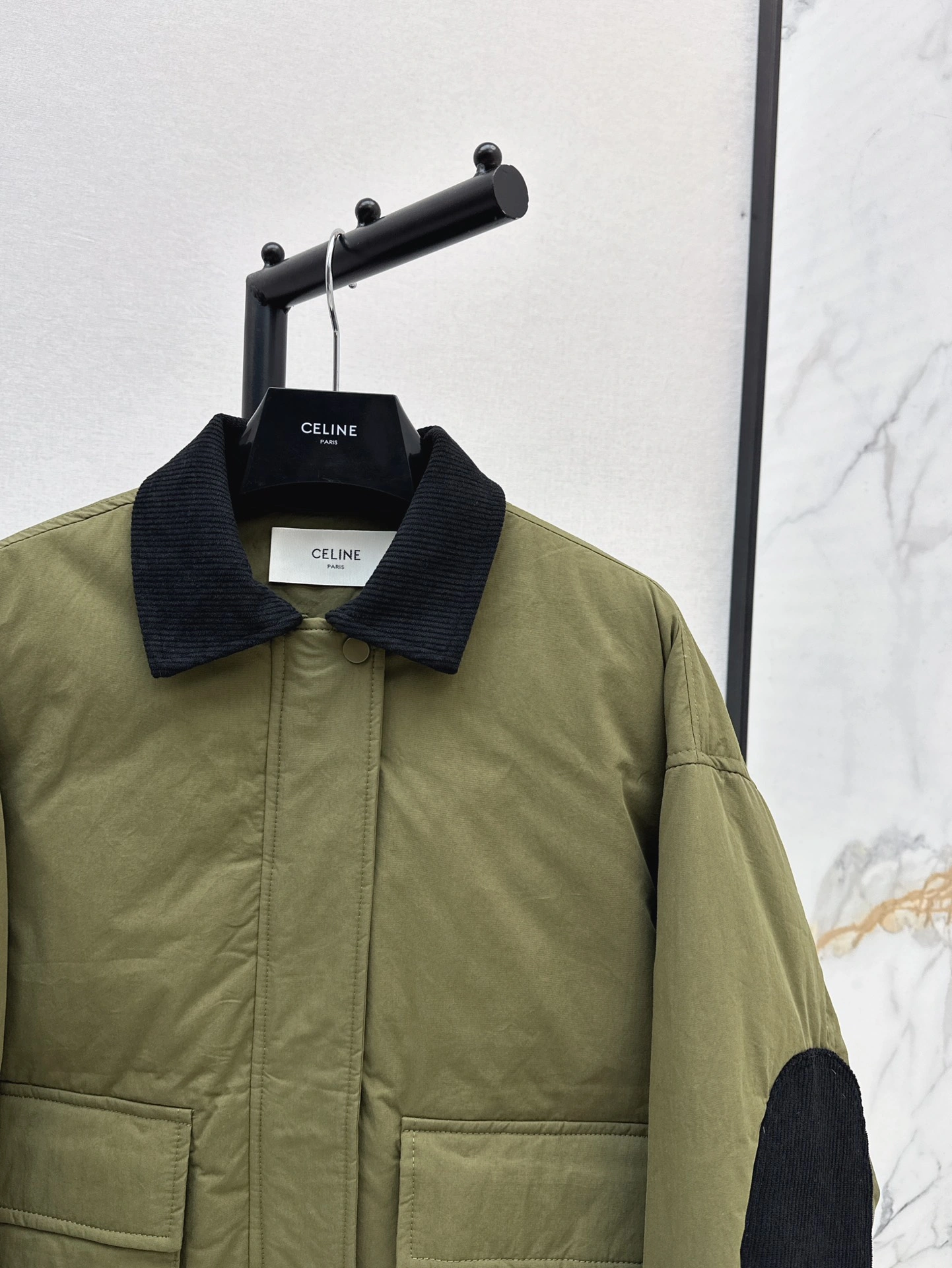 Celine Down Jackets Durable 107544