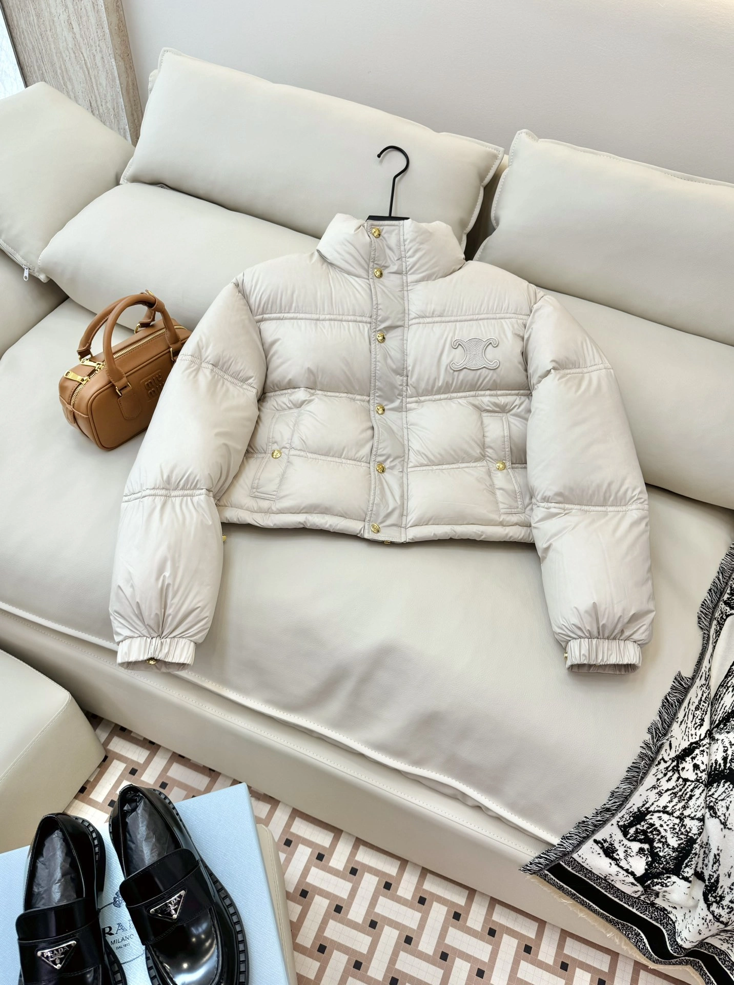 BestValue Celine Down Jackets 107541