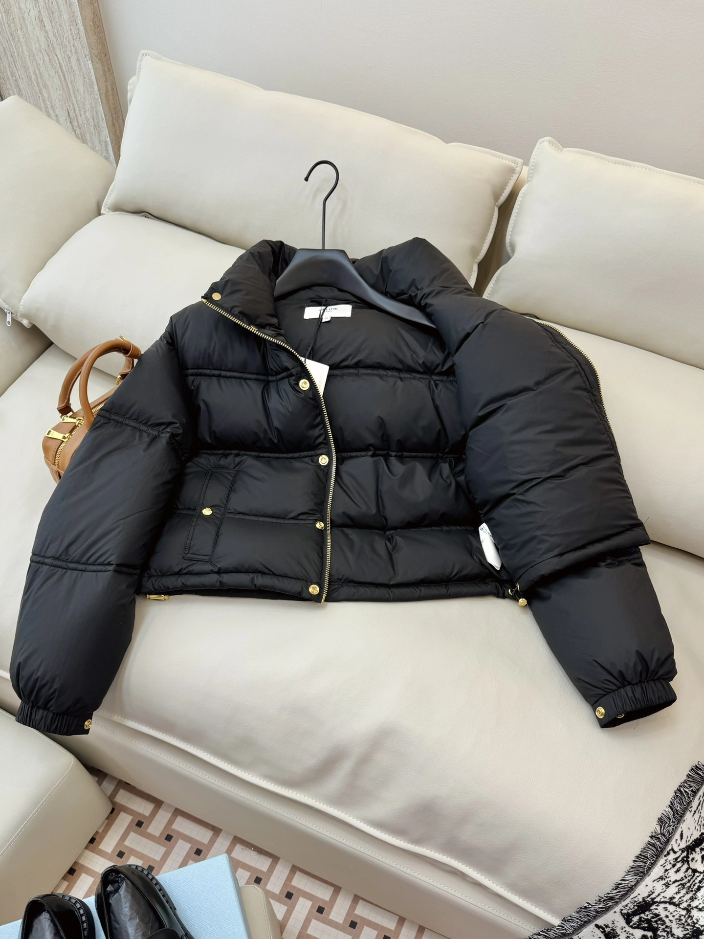 Celine Down Jackets Flexible 107537