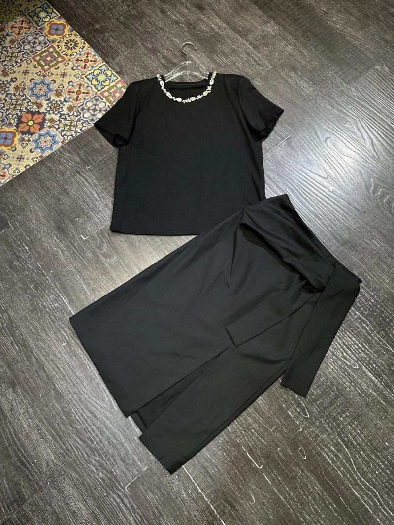 Vibrant Celine Dress Suits 107259