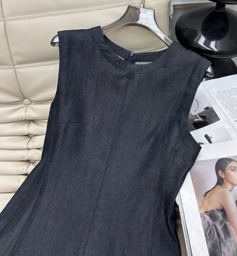 Sleek Celine Dress 107037