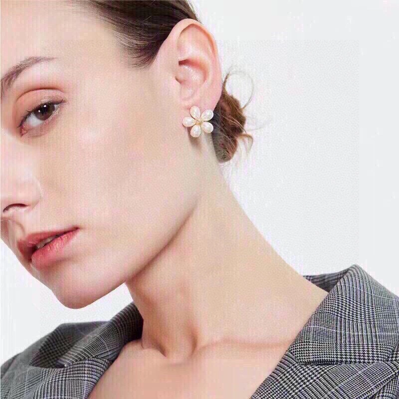 Effortless Celine Earrings 218699