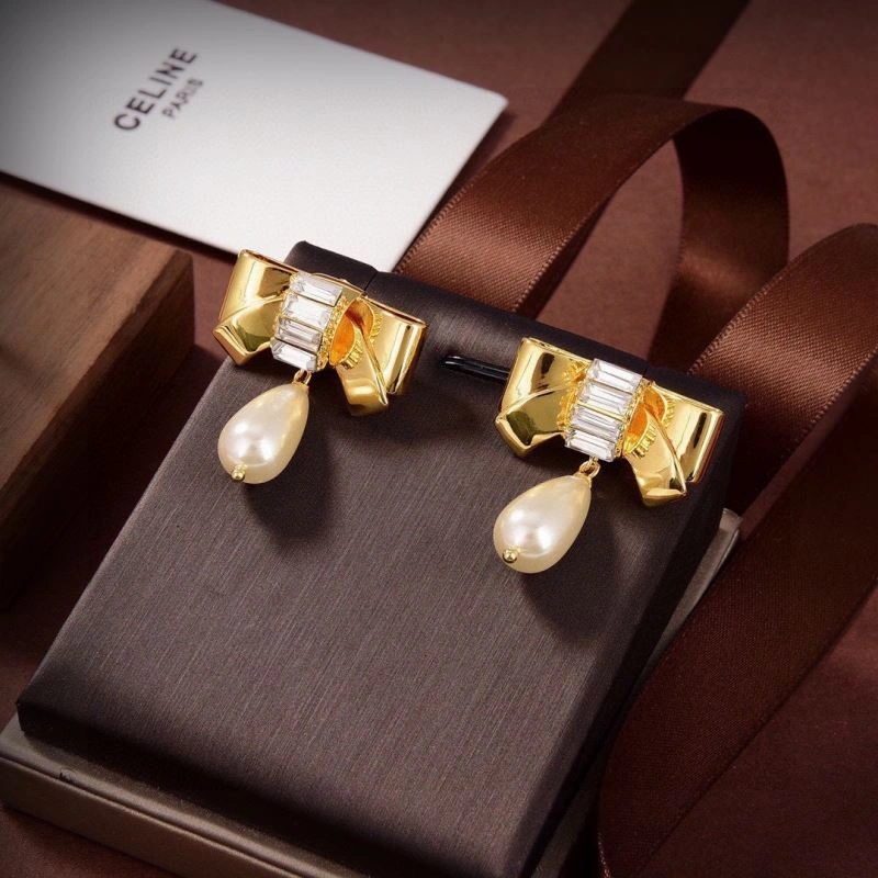 Celine Earrings Trendsetting 218616