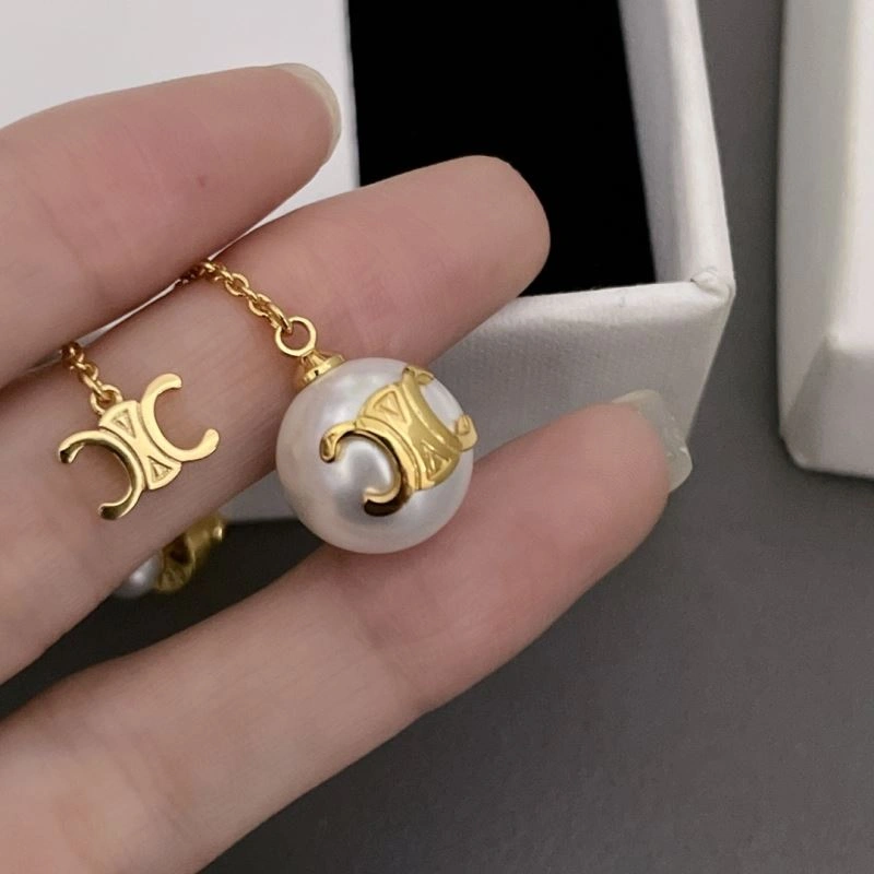 Celine Earrings EasyMatch 218828