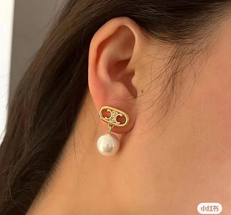 Celine Earrings Compact 218755