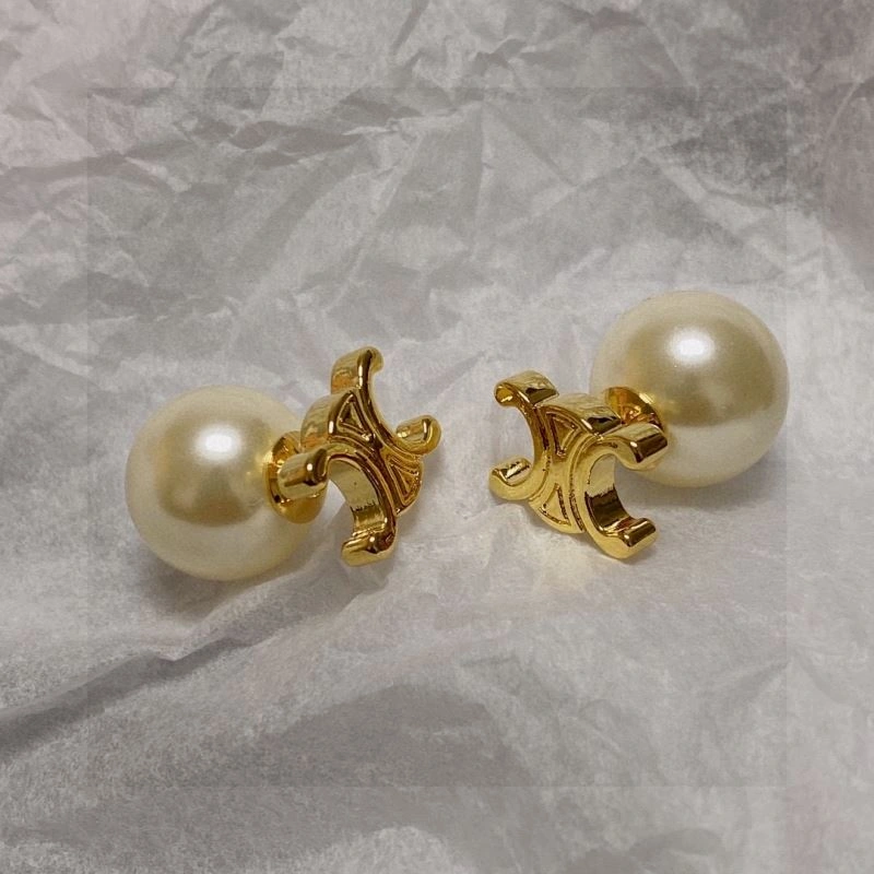 EyeCatching Celine Earrings 218782