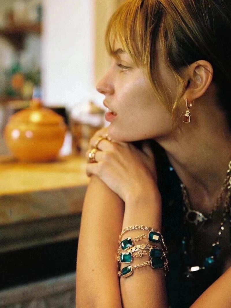 Resilient Celine Earrings 218730
