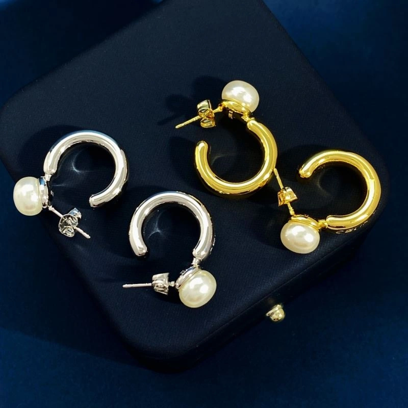 Lightweight Celine Earrings 218710