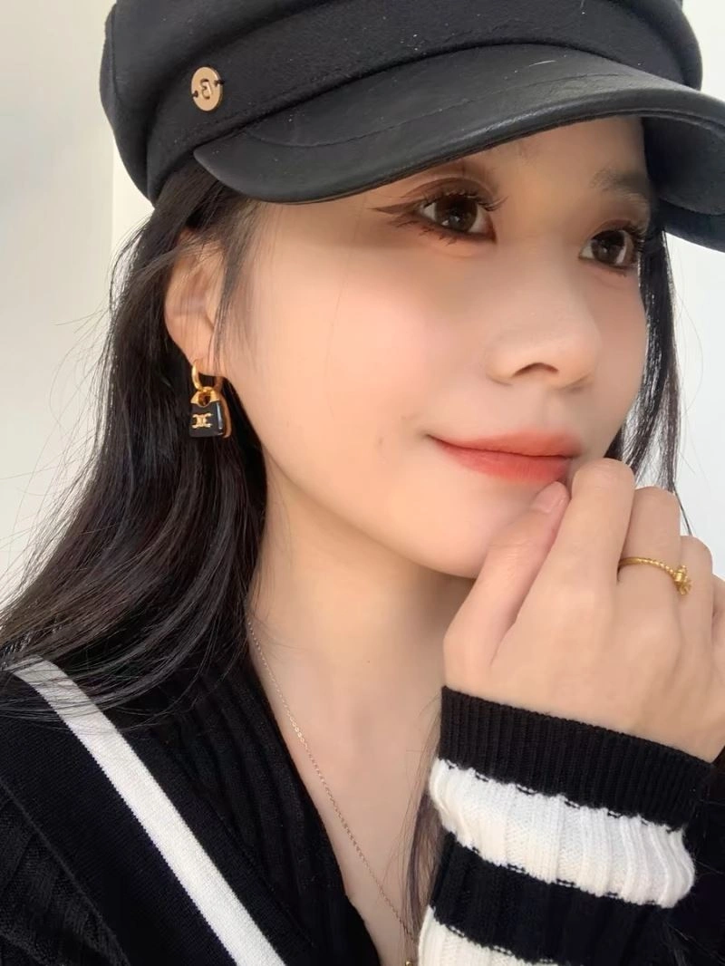 GoodFit Celine Earrings 218700