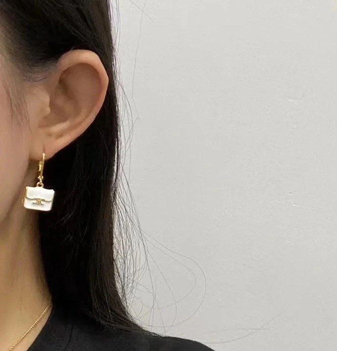 Celine Earrings Sophisticated 218617