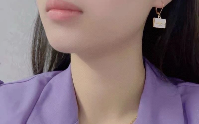 Celine Earrings Sophisticated 218617