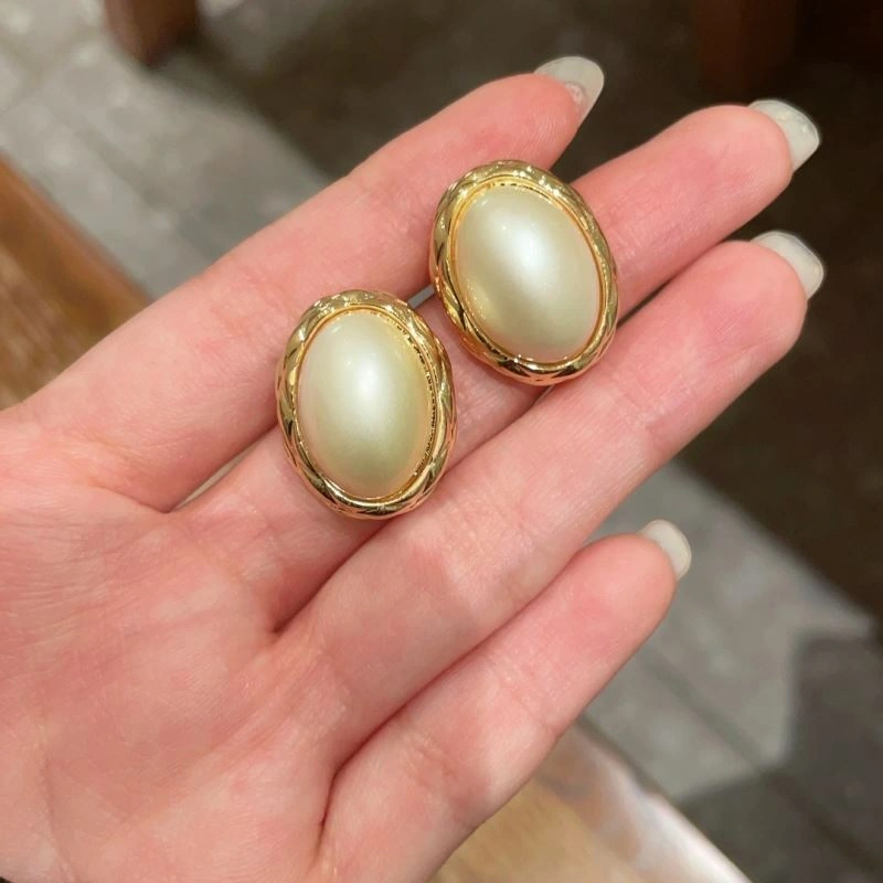 Celine Earrings Timeless 218636