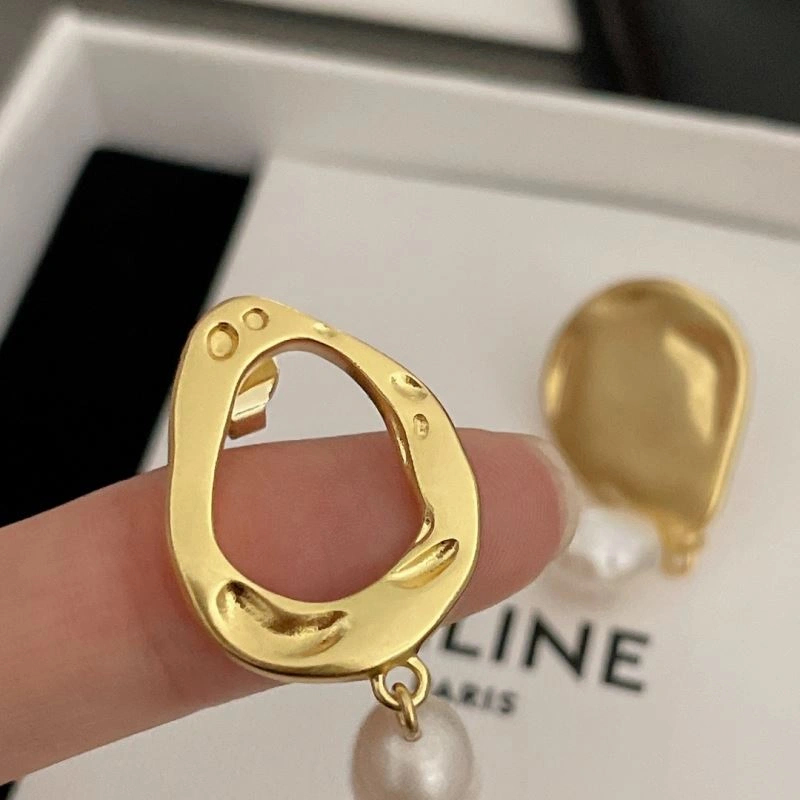 Reliable Celine Earrings 218554
