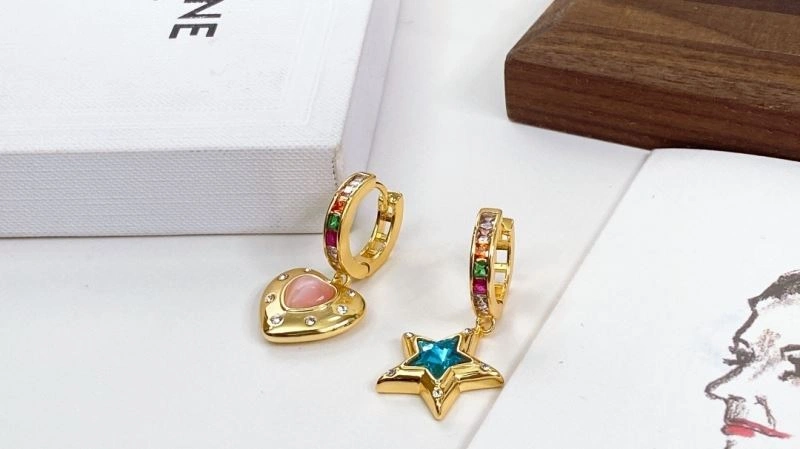 Celine Earrings MoistureWicking 218505