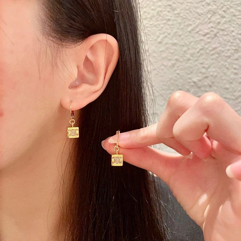 Celine Earrings Refined 218405