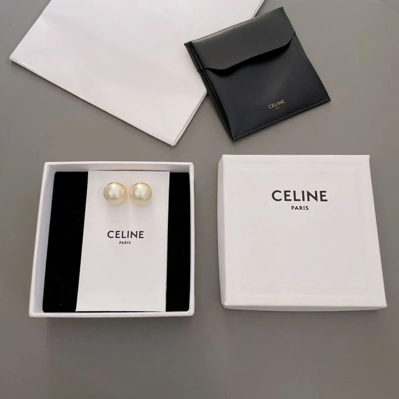 Celine Earrings Sporty 218391