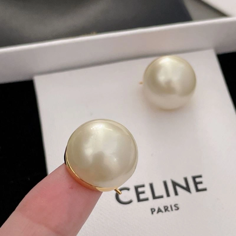 Celine Earrings Sporty 218391