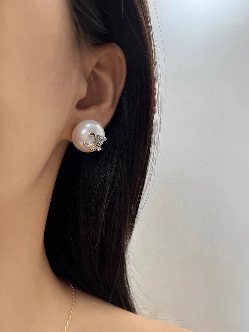 HighQuality Celine Earrings 218346