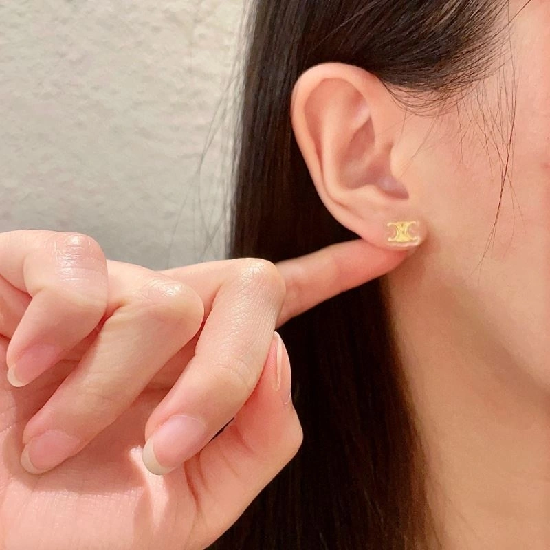 Seasonal Celine Earrings 218376