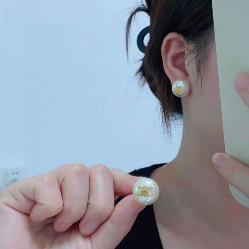 Celine Earrings GoAnywhere 218302